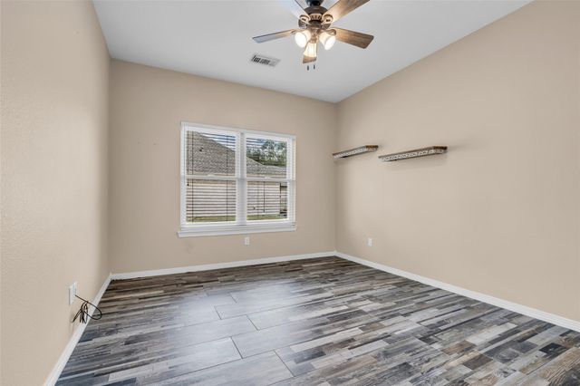 2301 St Patrick Lane, Deer Park, TX 77536