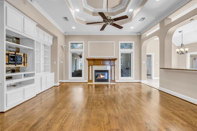 2301 St Patrick Lane, Deer Park, TX 77536