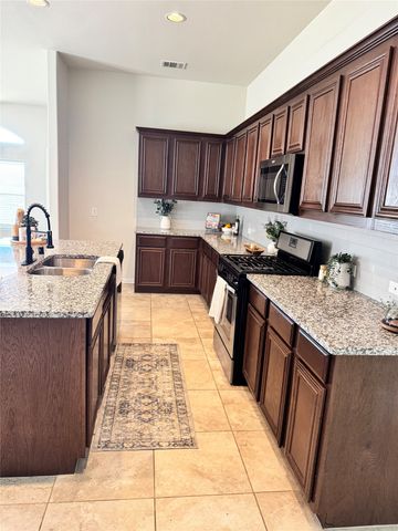 5605 Apple Ridge Drive, Mckinney, TX 75071