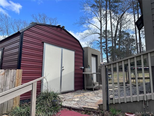 40 2nd Retreat ., Eclectic, AL 36024