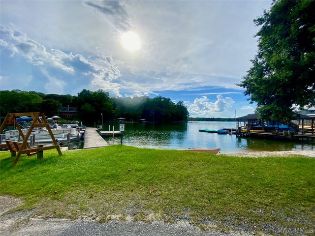 40 2nd Retreat ., Eclectic, AL 36024