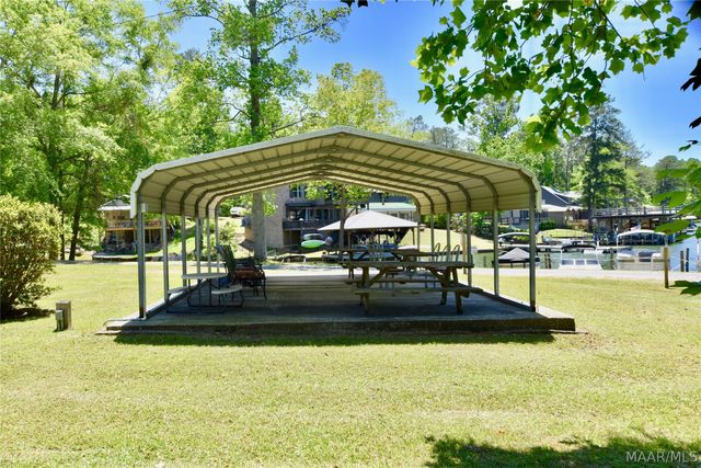 40 2nd Retreat ., Eclectic, AL 36024