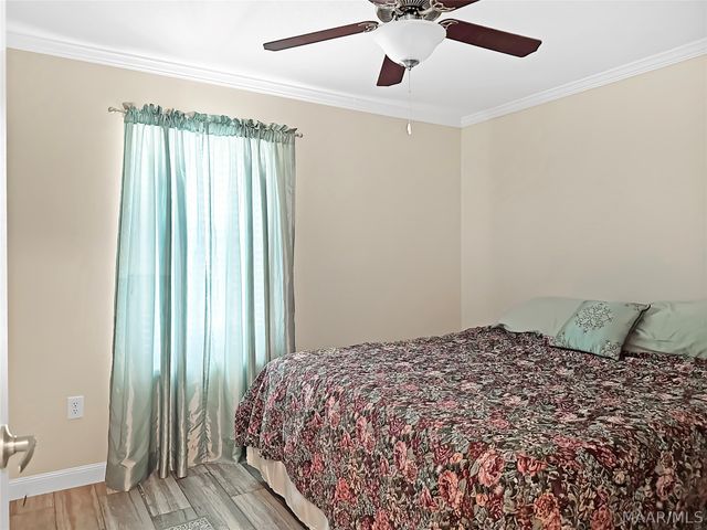 40 2nd Retreat ., Eclectic, AL 36024