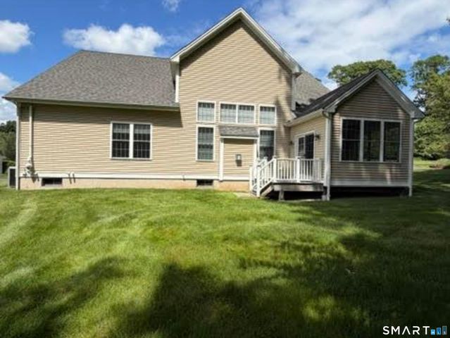 90 Apple Gate 95, Southington, CT 06489