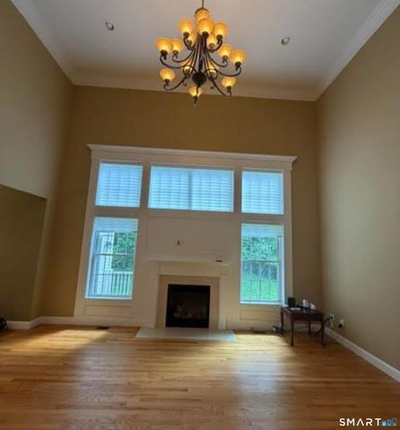 90 Apple Gate 95, Southington, CT 06489