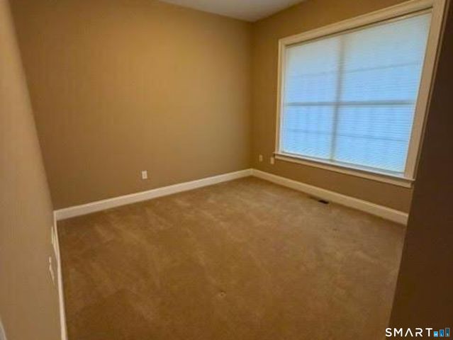 90 Apple Gate 95, Southington, CT 06489
