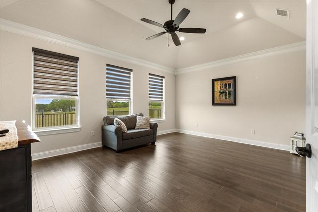 716 Coastal Meadows Court, Granbury, TX 76049