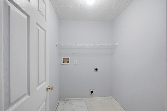 385 Registry Bluff, Stone Mountain, GA 30087