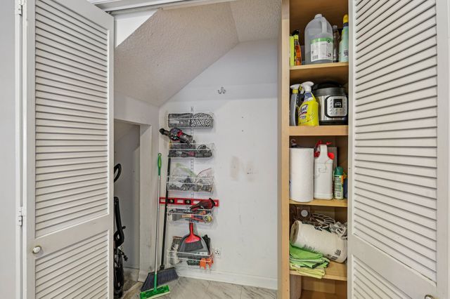 426 English Ivy Dr, Nashville, TN 37211