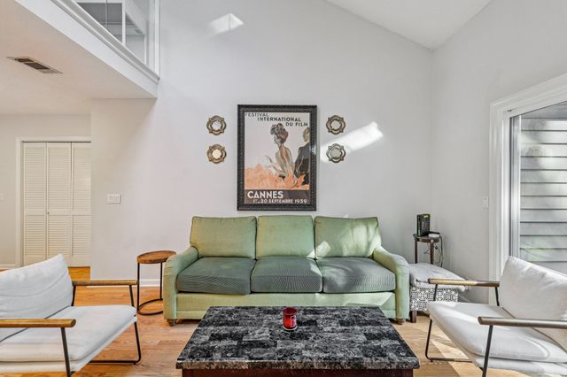 426 English Ivy Dr, Nashville, TN 37211