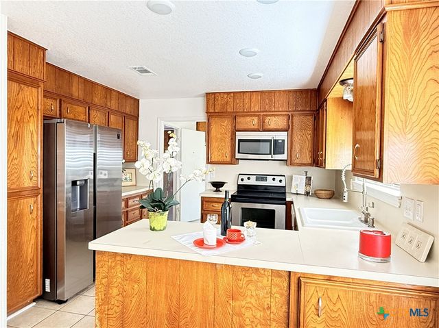 2111 Chinaberry Circle, Harker Heights, TX 76548