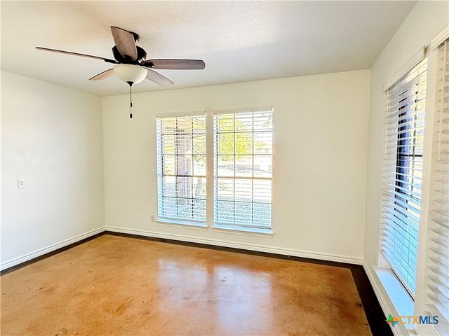 2111 Chinaberry Circle, Harker Heights, TX 76548