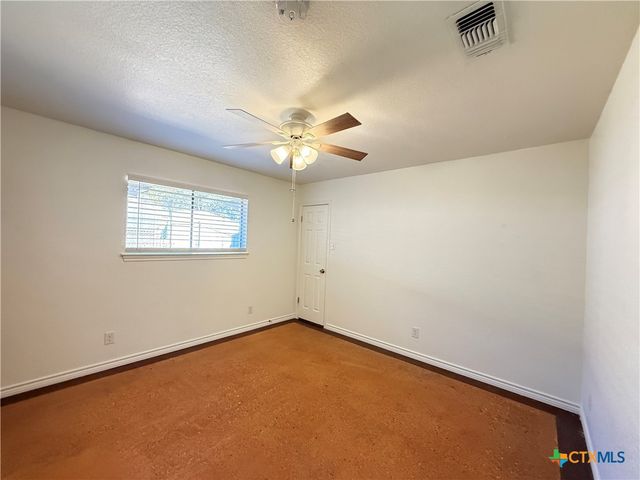 2111 Chinaberry Circle, Harker Heights, TX 76548