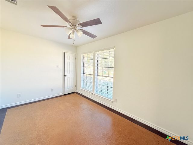 2111 Chinaberry Circle, Harker Heights, TX 76548