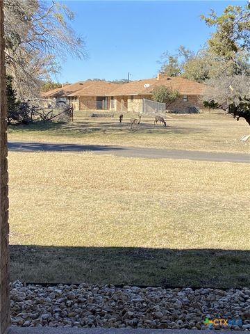 2111 Chinaberry Circle, Harker Heights, TX 76548