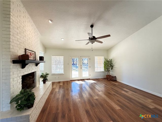 2111 Chinaberry Circle, Harker Heights, TX 76548