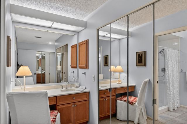 5729 GARDEN LAKES PALM, Bradenton, FL 34203