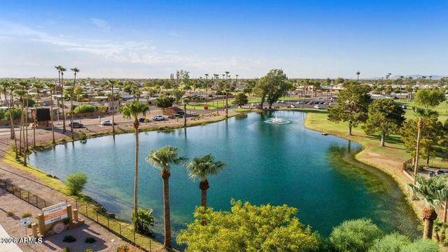 607 S DESERT FLOWER Drive, Mesa, AZ 85208