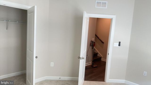 7224 MOUNTAINEER DR, Alexandria, VA 22306