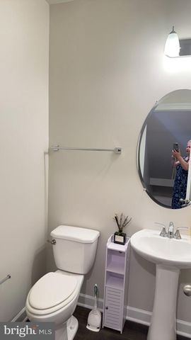 7224 MOUNTAINEER DR, Alexandria, VA 22306
