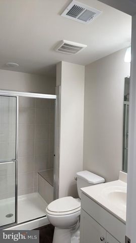 7224 MOUNTAINEER DR, Alexandria, VA 22306