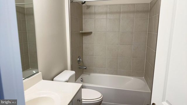 7224 MOUNTAINEER DR, Alexandria, VA 22306