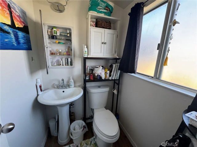 2037 Sequoia, Barstow, CA 92311