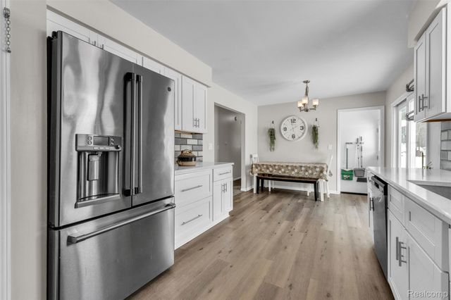 166 Crooked Limb Drive, Lapeer Township, MI 48446