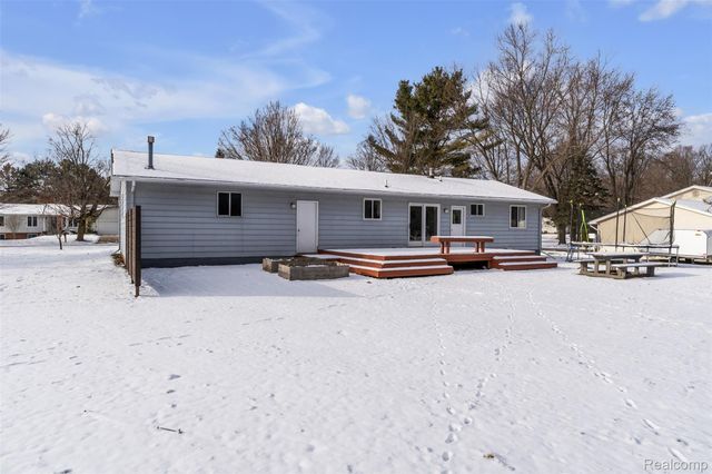 166 Crooked Limb Drive, Lapeer Township, MI 48446