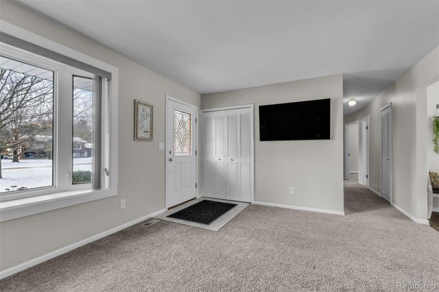 166 Crooked Limb Drive, Lapeer Township, MI 48446