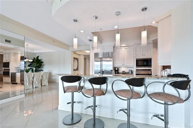 1530 5th AVE S C311, Naples, FL 34102