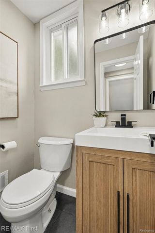 28208 Rockwood Street, St. Clair Shores, MI 48081