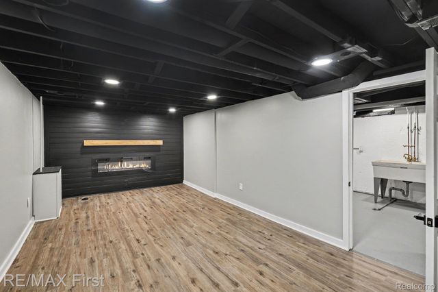 28208 Rockwood Street, St. Clair Shores, MI 48081