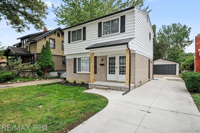 28208 Rockwood Street, St. Clair Shores, MI 48081