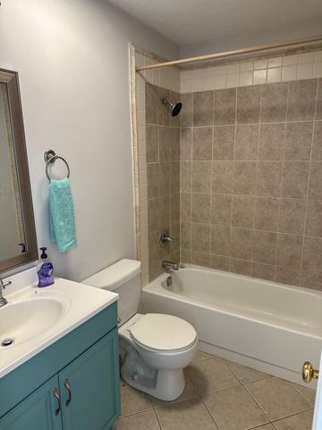 421 Redding Road 63, Lexington, KY 40517