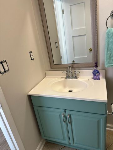 421 Redding Road 63, Lexington, KY 40517