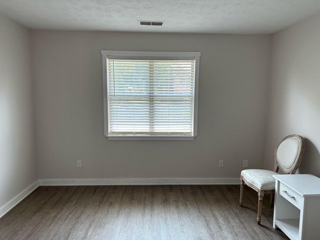 421 Redding Road 63, Lexington, KY 40517