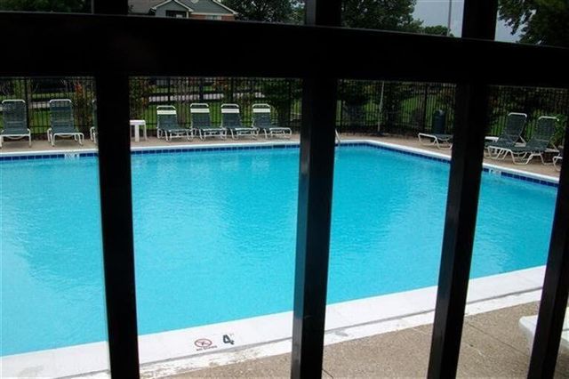 421 Redding Road 63, Lexington, KY 40517