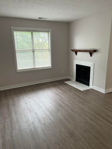 421 Redding Road 63, Lexington, KY 40517