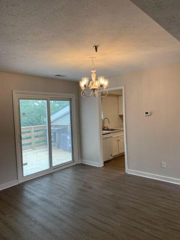 421 Redding Road 63, Lexington, KY 40517