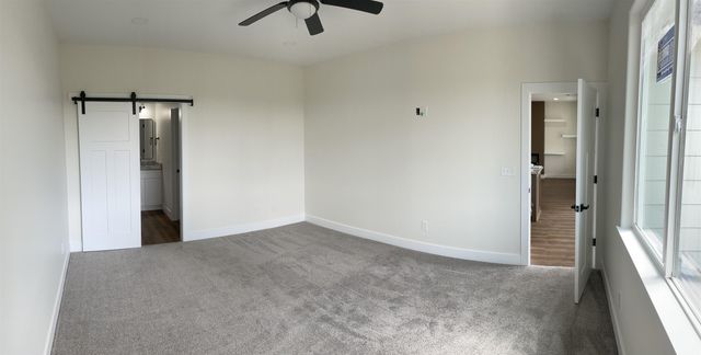 313 S Sycamore Dr, Valley Center, KS 67147