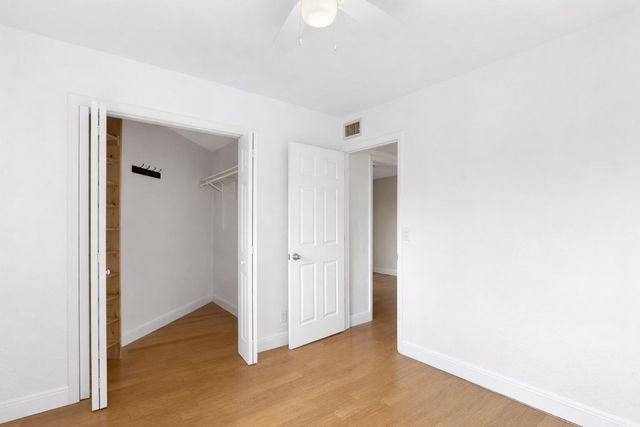 943 York Street, West Palm Beach, FL 33401