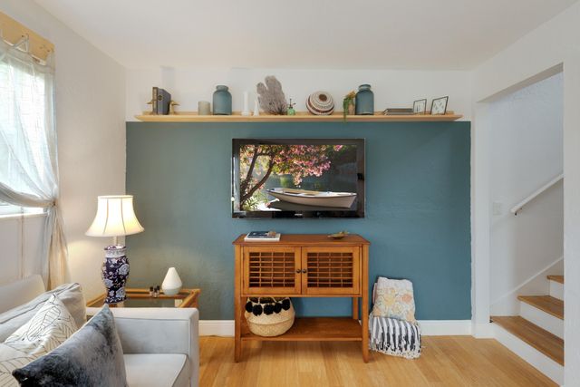 943 York Street, West Palm Beach, FL 33401