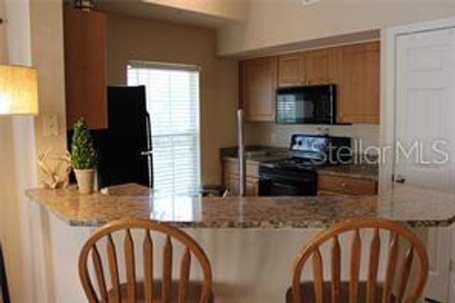 5681 BIDWELL PARKWAY 204, Sarasota, FL 34233