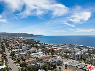 100 S Catalina Avenue A, Redondo Beach, CA 90277