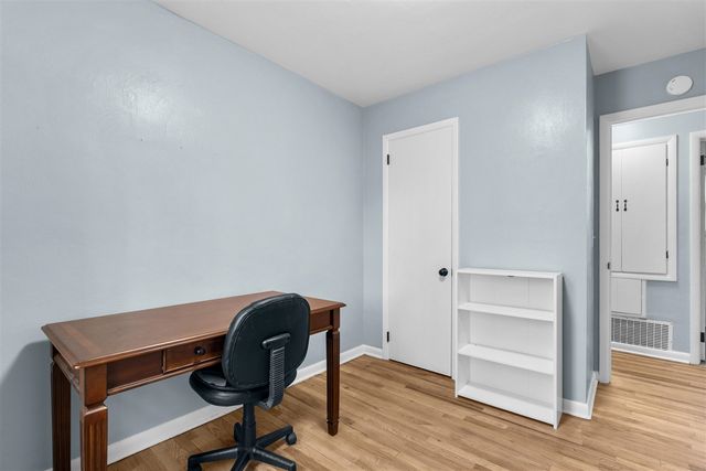 1920 Southern Avenue, Kalamazoo, MI 49001