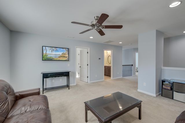 3849 Hanoverian Drive, Mount Pleasant, SC 29429