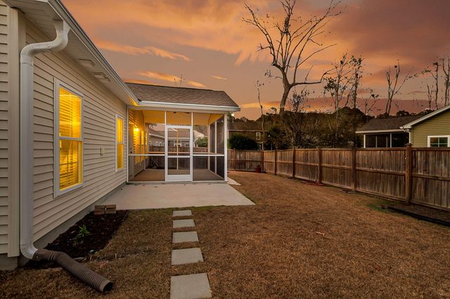 3849 Hanoverian Drive, Mount Pleasant, SC 29429