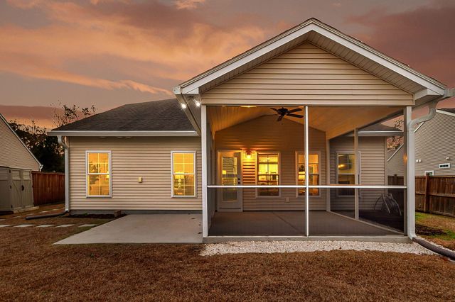 3849 Hanoverian Drive, Mount Pleasant, SC 29429