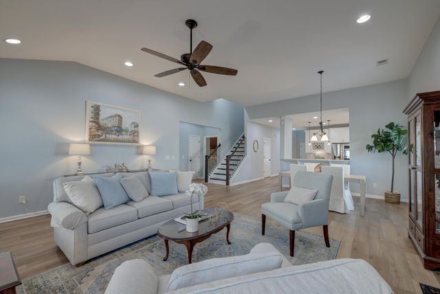 3849 Hanoverian Drive, Mount Pleasant, SC 29429